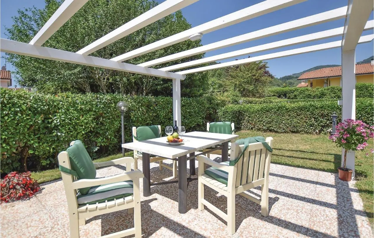 Holiday home 3 Bedroom Nice Home In Camaiore Italy