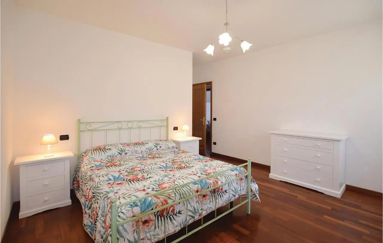 3 Bedroom Nice Home In Camaiore Holiday home