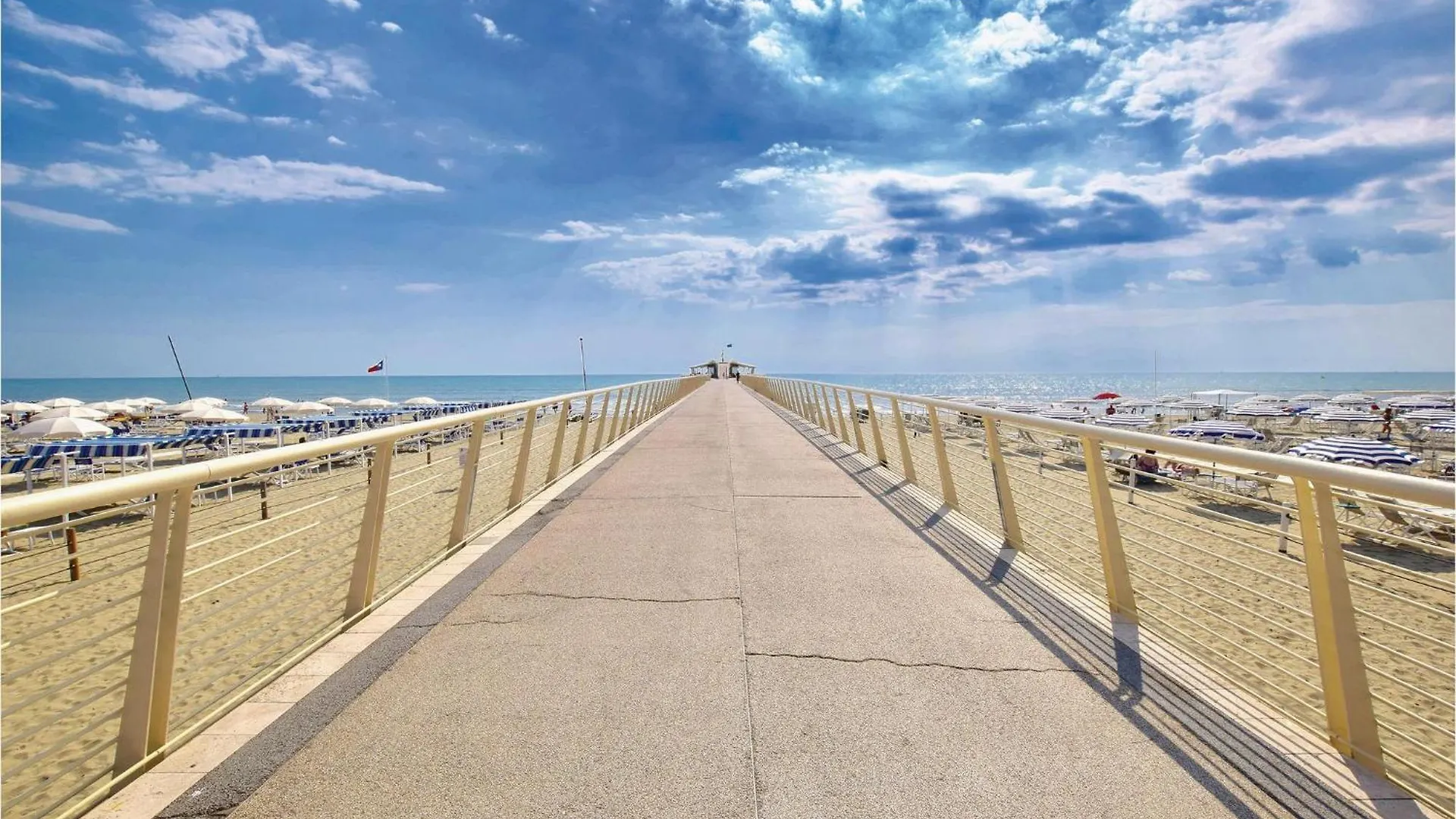 3 Bedroom Nice Home In Camaiore location